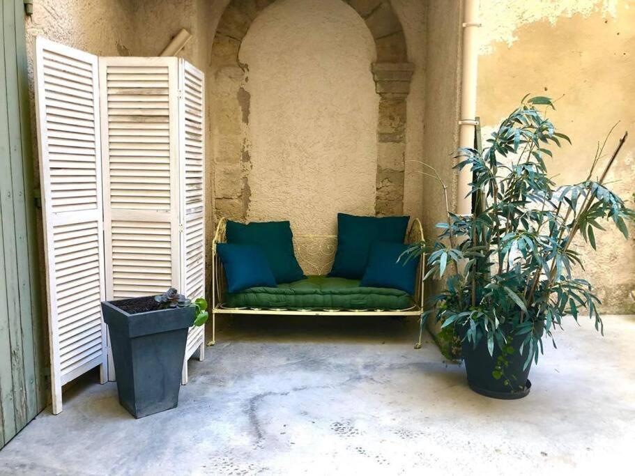 Ulysse, Appartement Spacieux Au Centre Historique D'Uzes En Rez-De-Chaussee Avec Exterieur, Proche Parking Des Marroniers מראה חיצוני תמונה